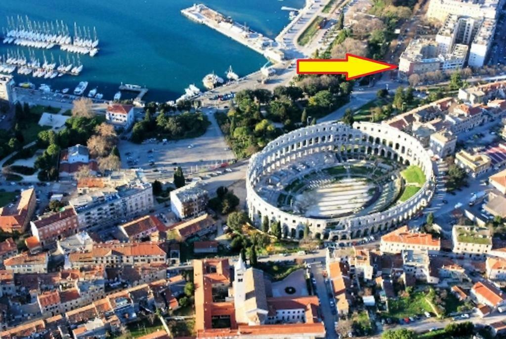 Arena Festival Apartment Pula Luaran gambar