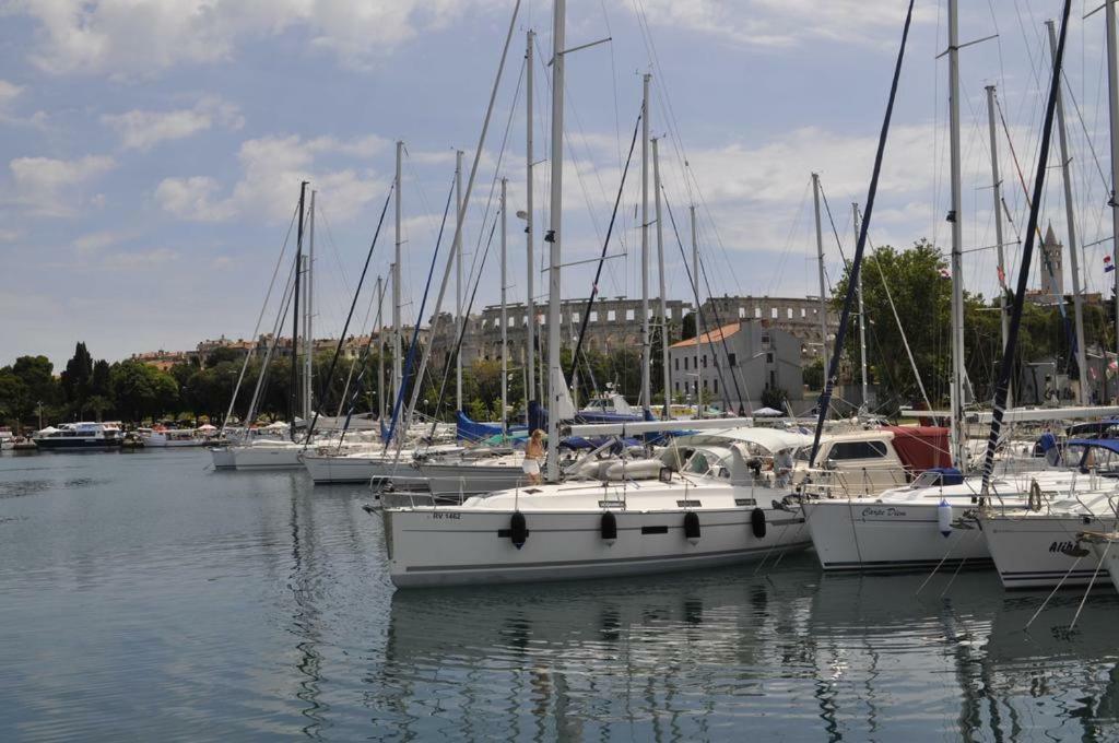 Arena Festival Apartment Pula Luaran gambar