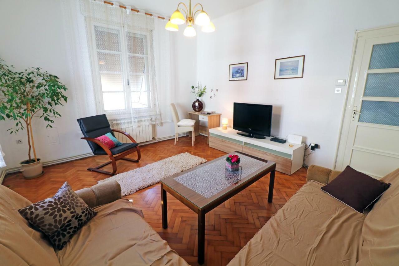 Arena Festival Apartment Pula Luaran gambar