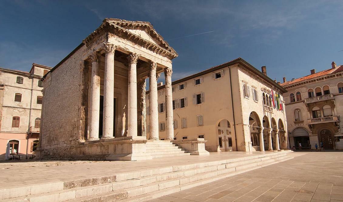 Arena Festival Apartment Pula Luaran gambar