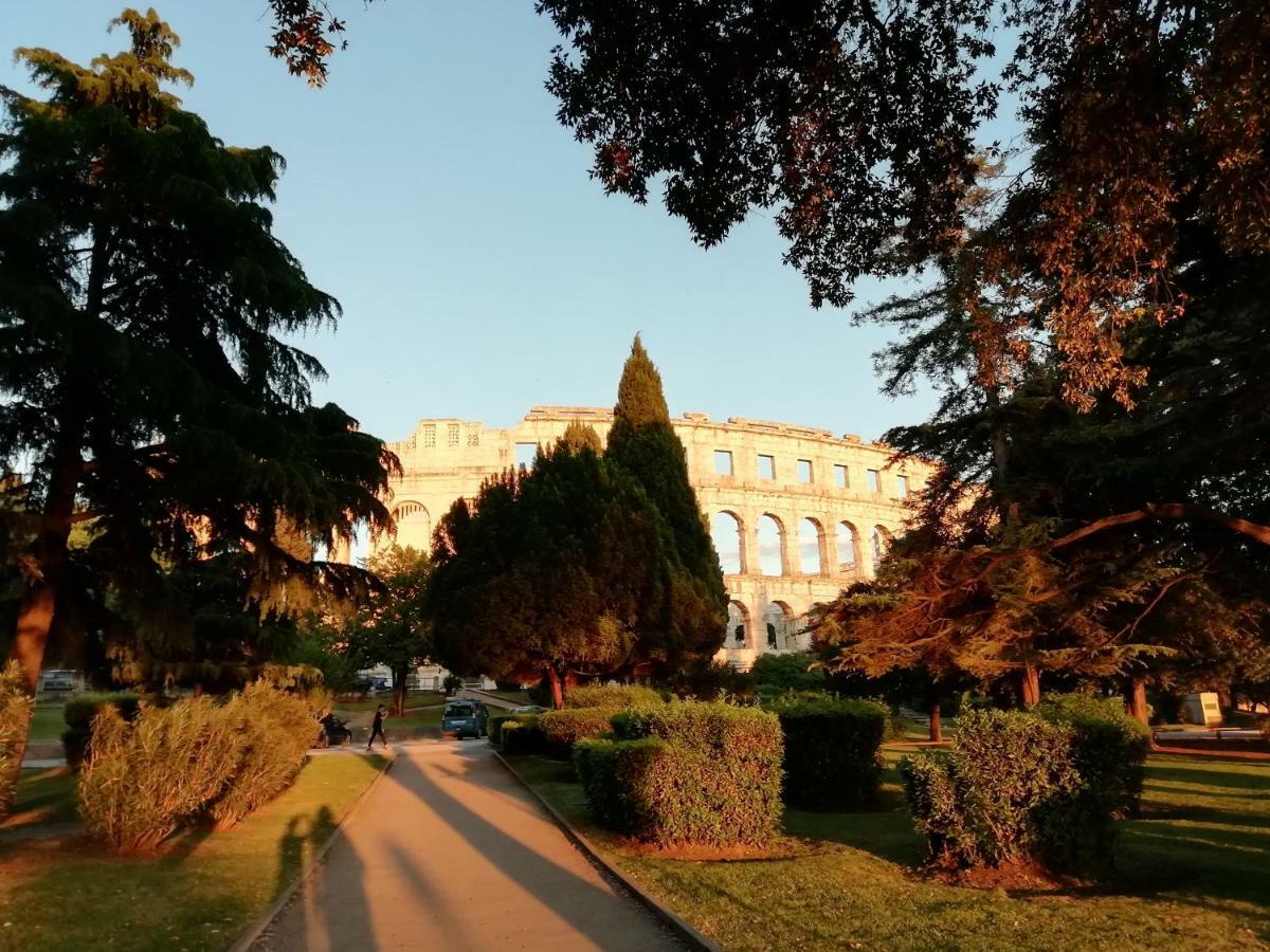 Arena Festival Apartment Pula Luaran gambar